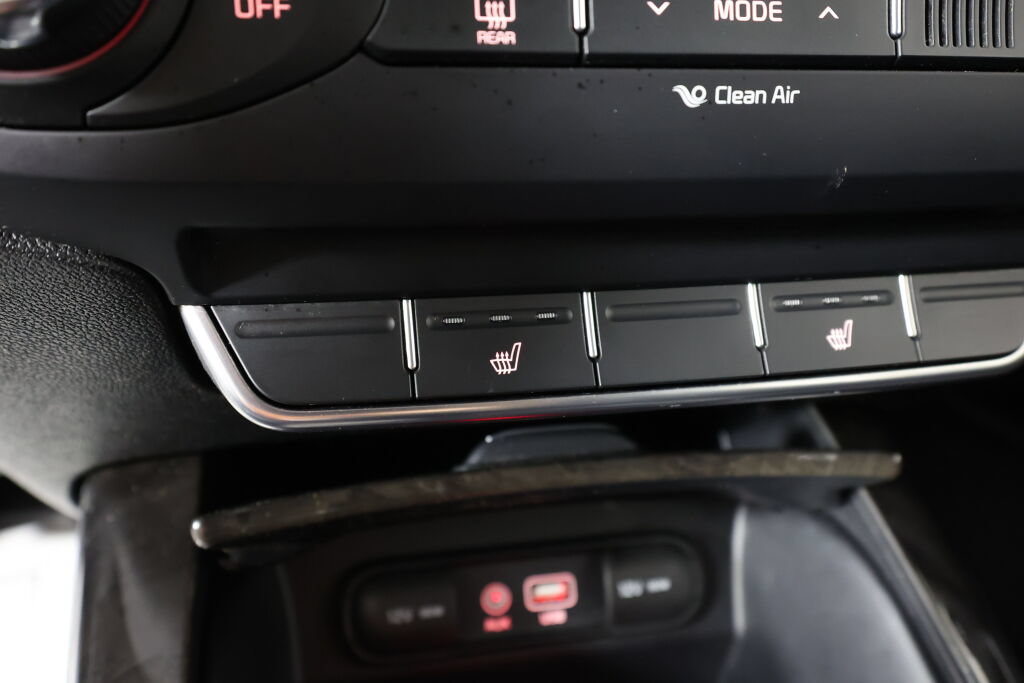 Used 2018 Kia Sorento EX AWD/4WD image 37