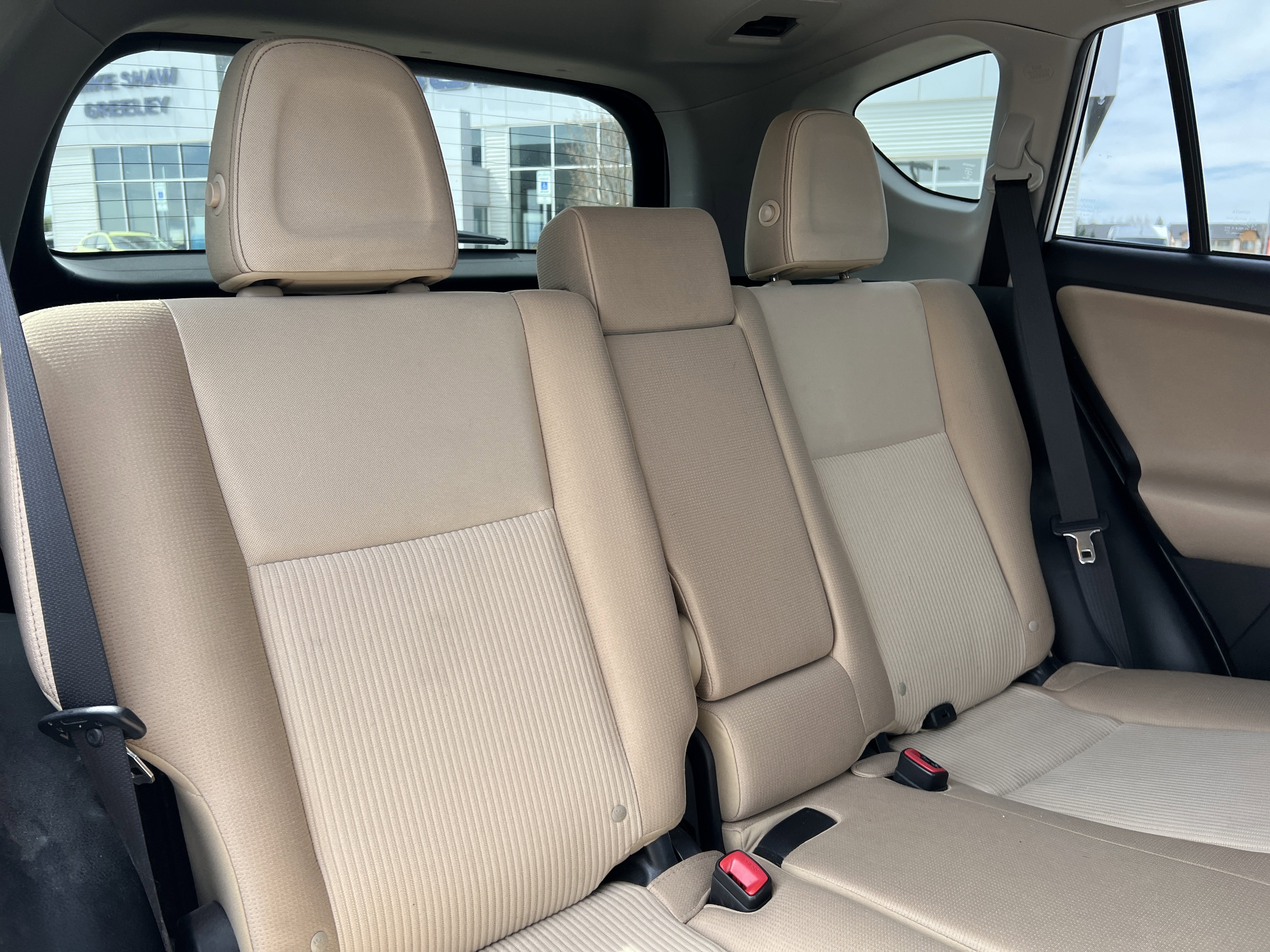 Used 2015 Toyota RAV4 XLE image 18