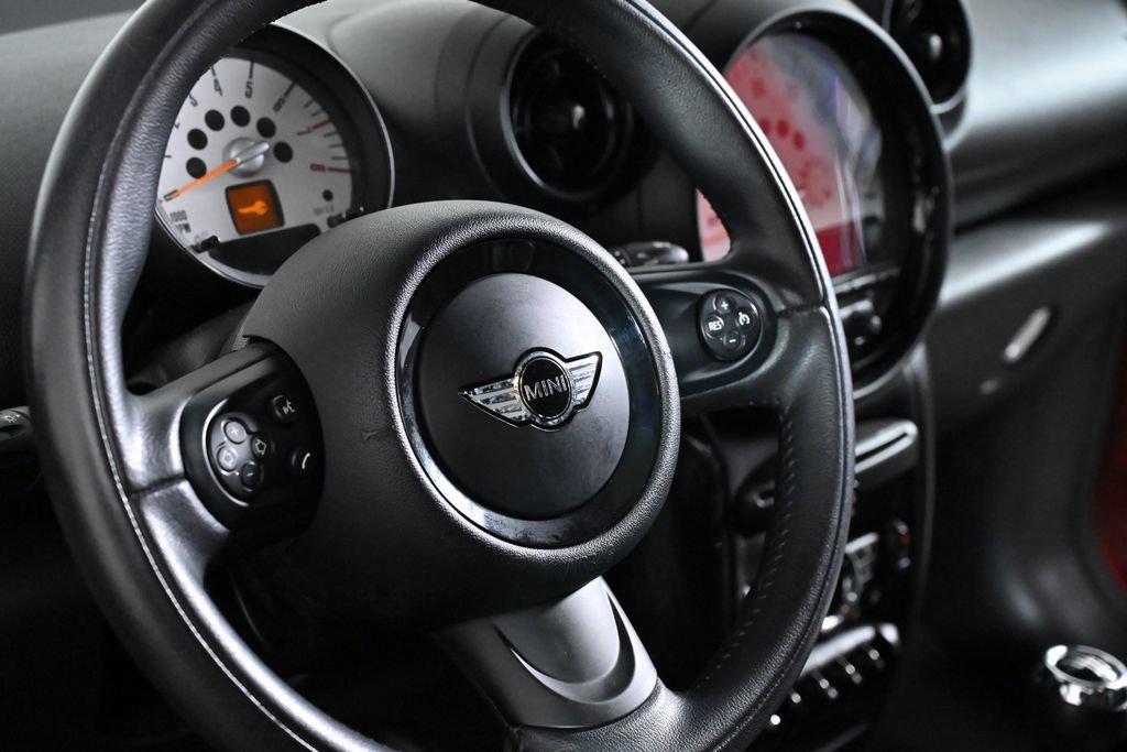 Used 2014 MINI Cooper Countryman S image 12