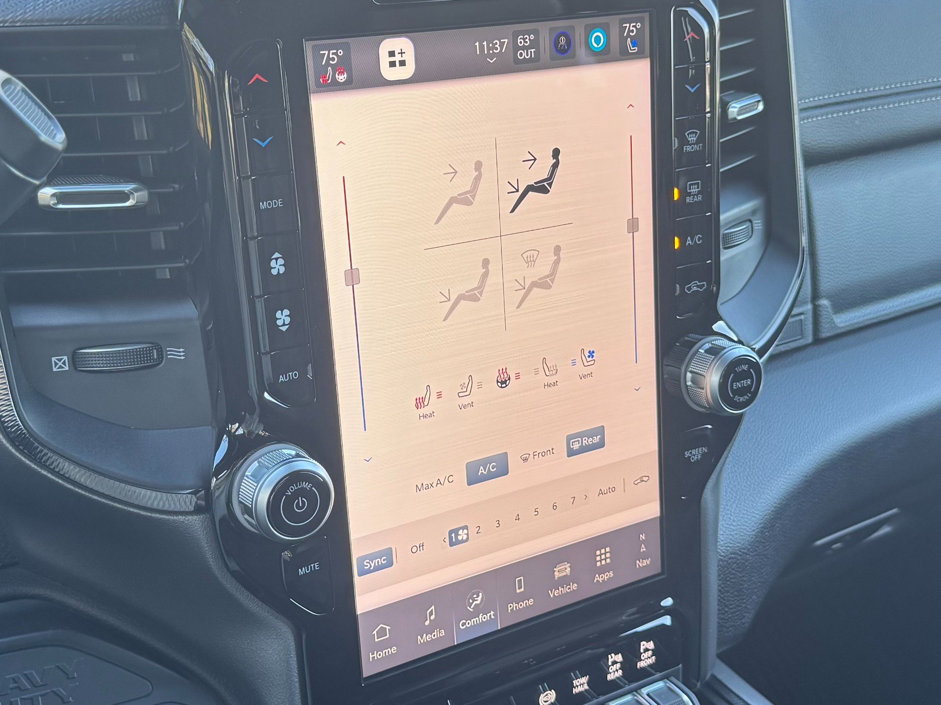 Used 2025 RAM 2500 Rebel w/ Rebel Level 1 Equipment Group image 95