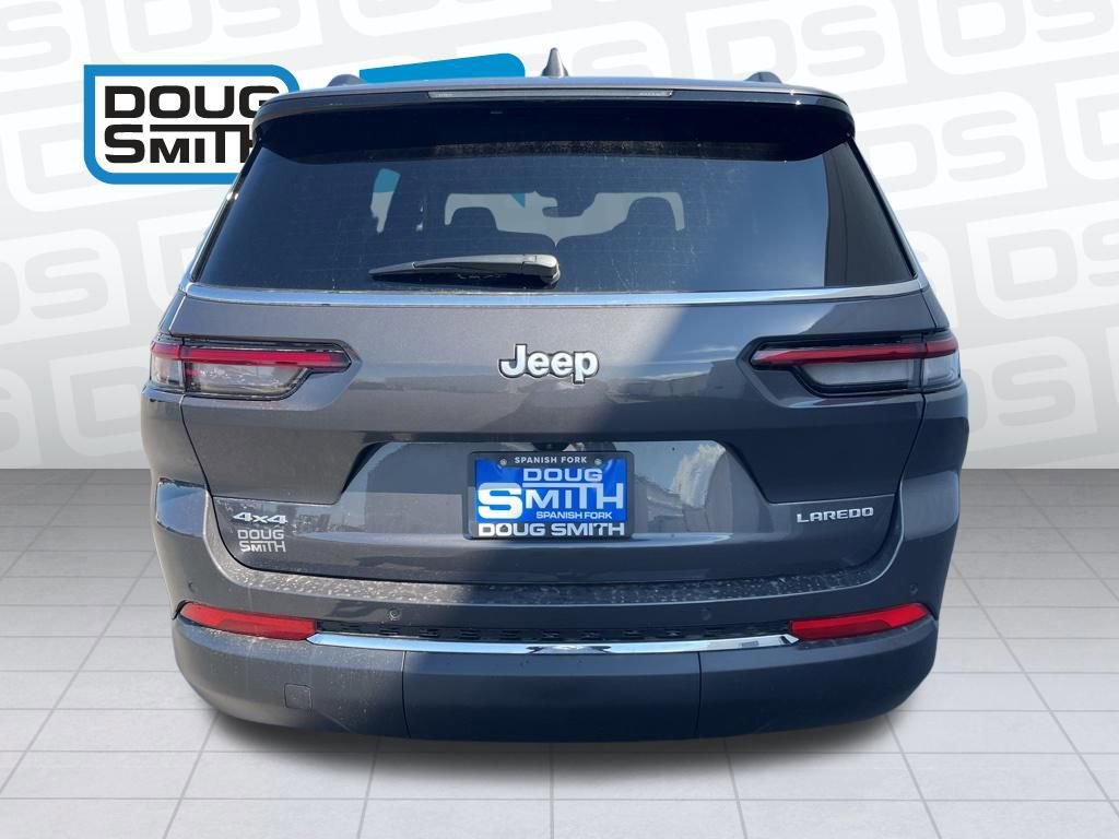 New 2025 Jeep Grand Cherokee L Laredo w/ Trailer Tow Package image 30
