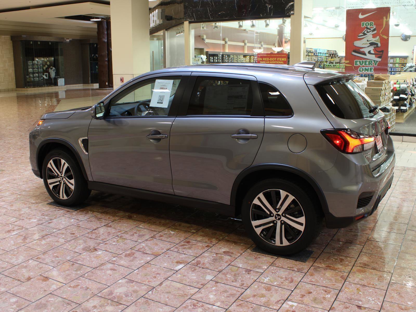 New 2025 Mitsubishi Outlander Sport SE image 5