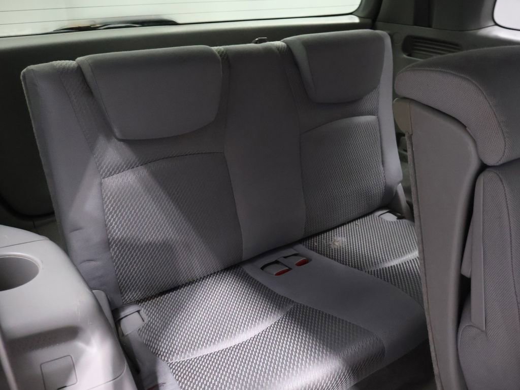 Used 2004 Toyota Highlander V6 image 22