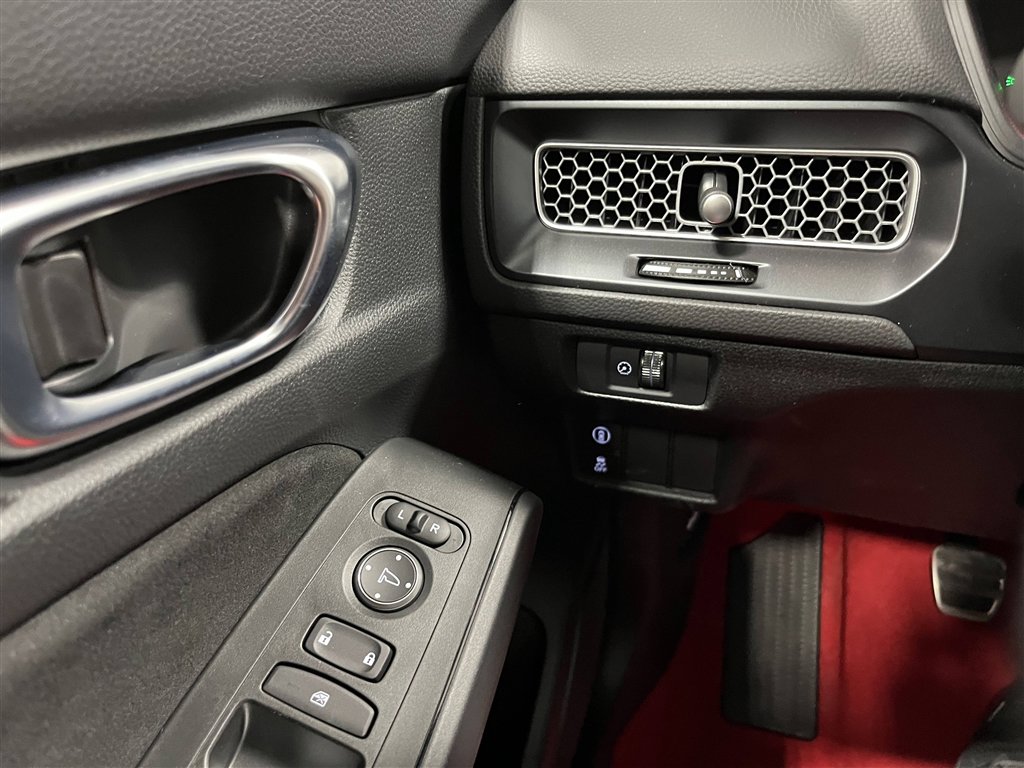 New 2026 Honda Civic Type R image 17