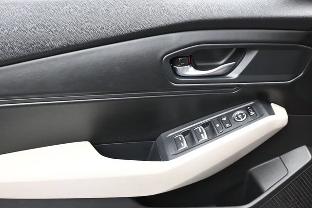 Used 2023 Honda Accord EX image 7