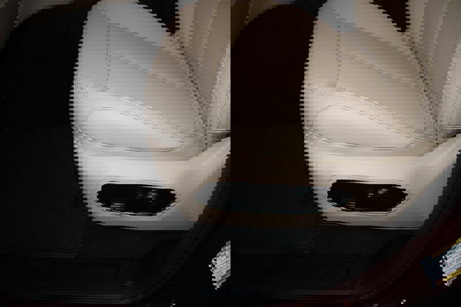 New 2025 Jeep Grand Cherokee L Limited w/ Luxury Tech Group II image 15