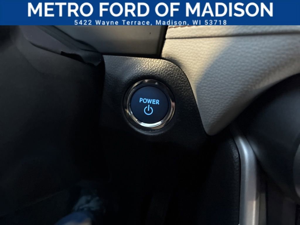 Used 2021 Toyota RAV4 Limited image 32