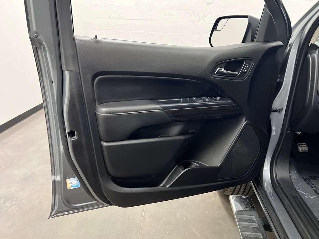 Used 2019 GMC Canyon SLT w/ Driver Alert Package RWD image 10