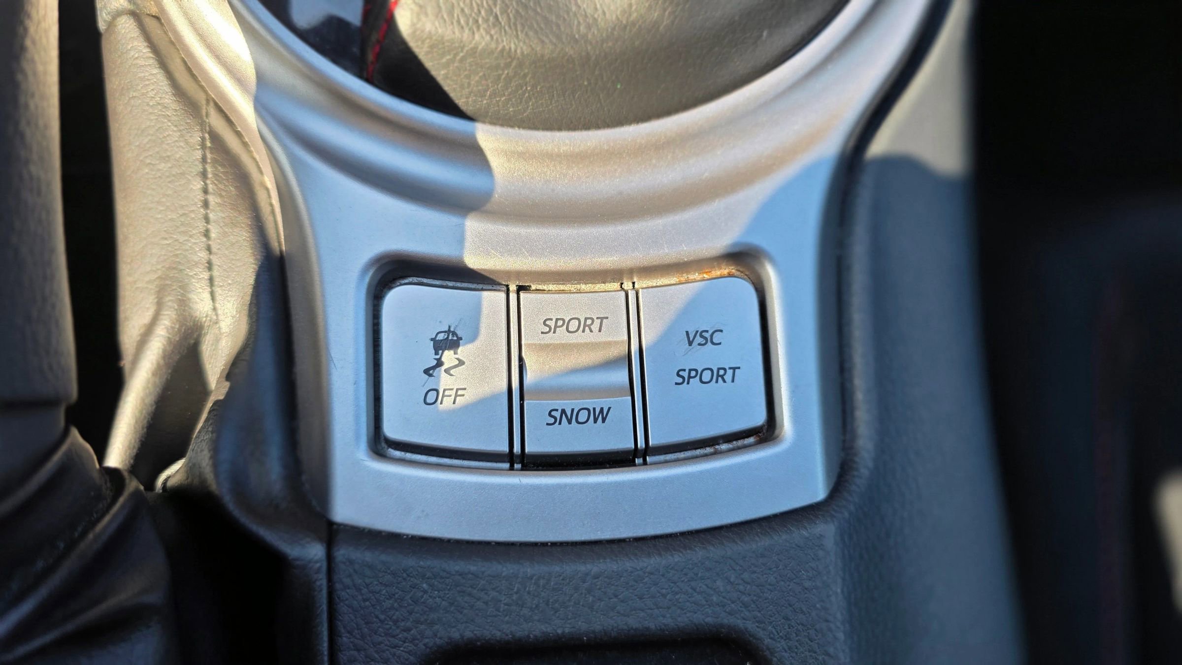 Used 2015 Scion FR-S RWD image 33