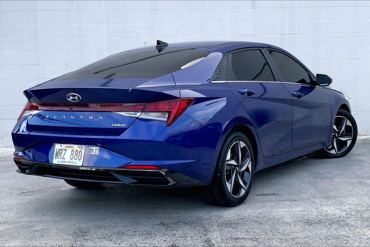 Used 2023 Hyundai Elantra Limited FWD image 22