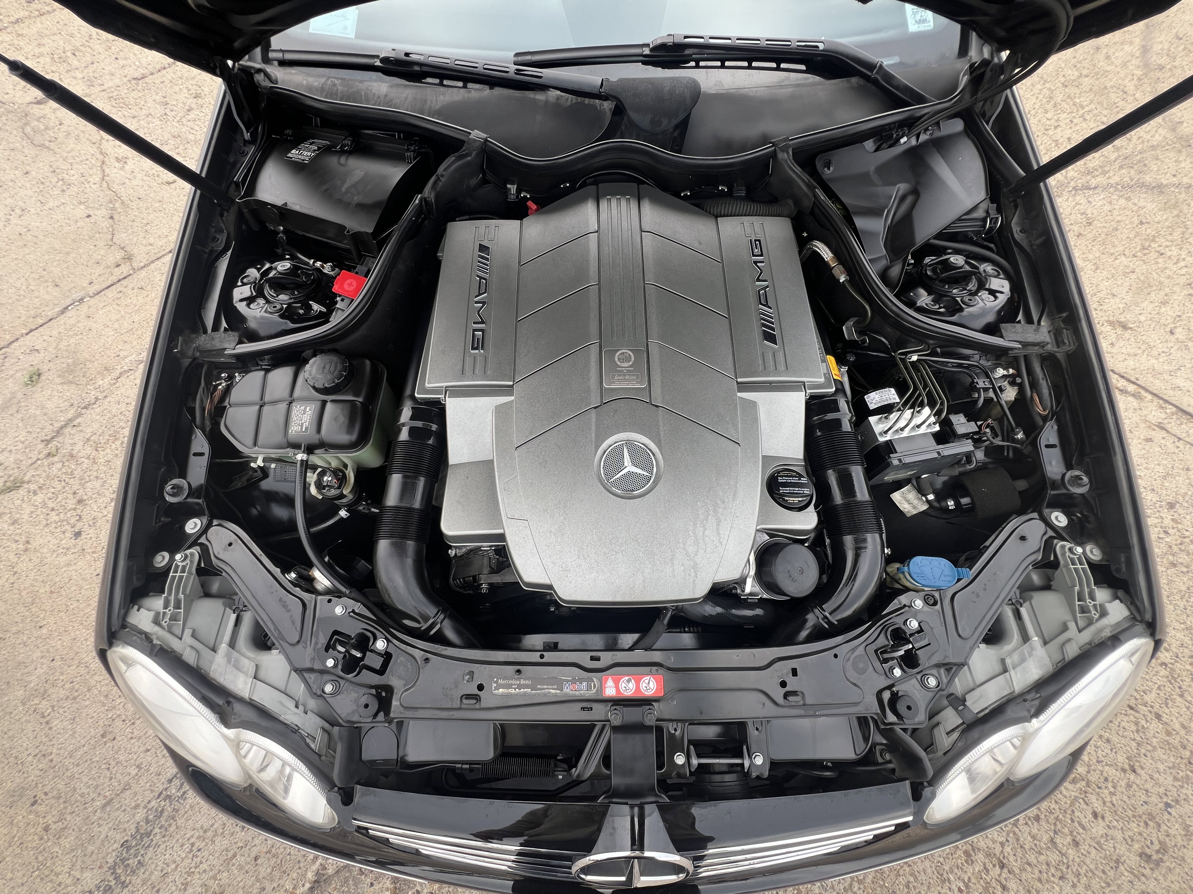 Used 2005 Mercedes-Benz CLK 55 AMG Cabriolet image 43