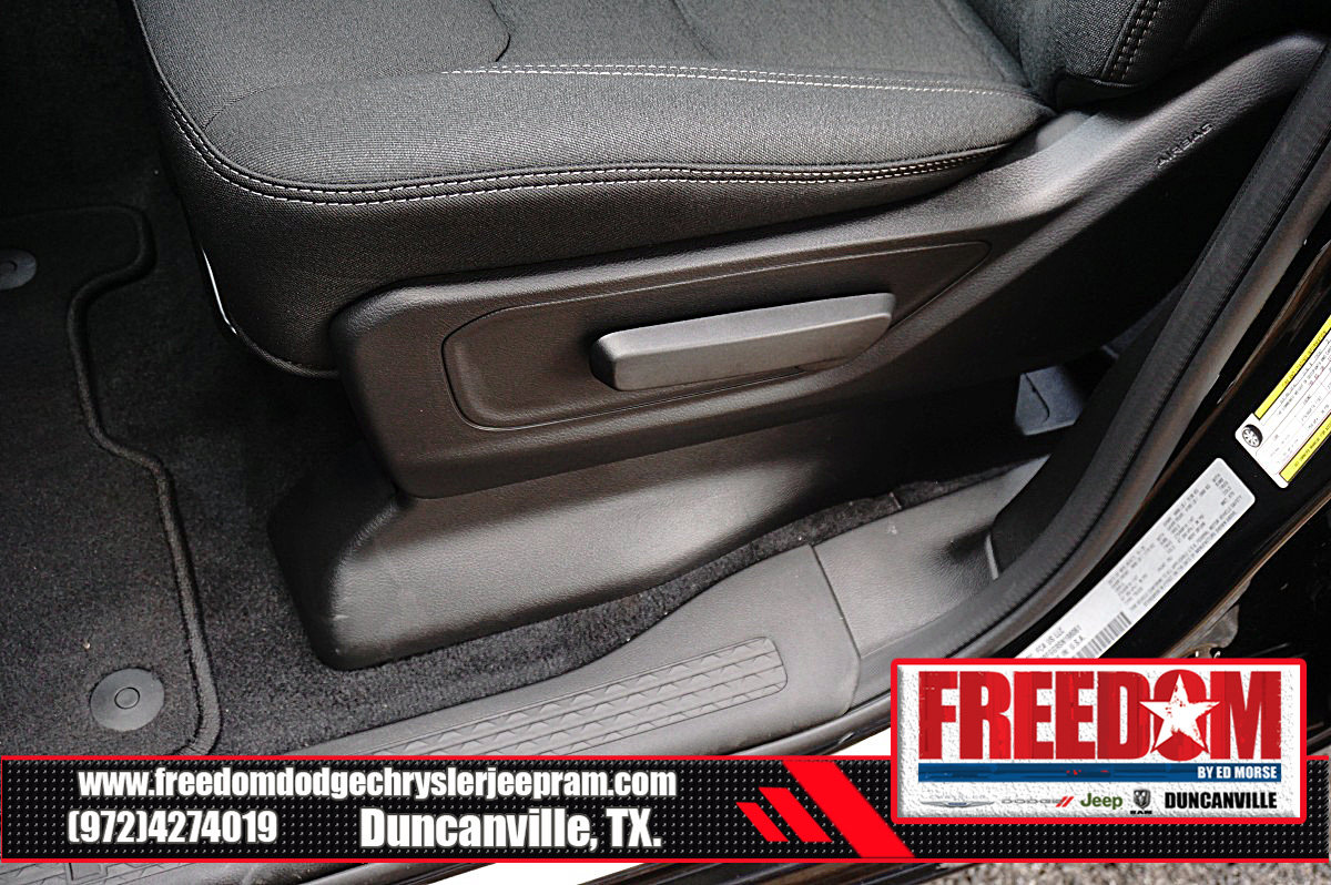 New 2025 RAM 1500 Tradesman AWD/4WD image 35