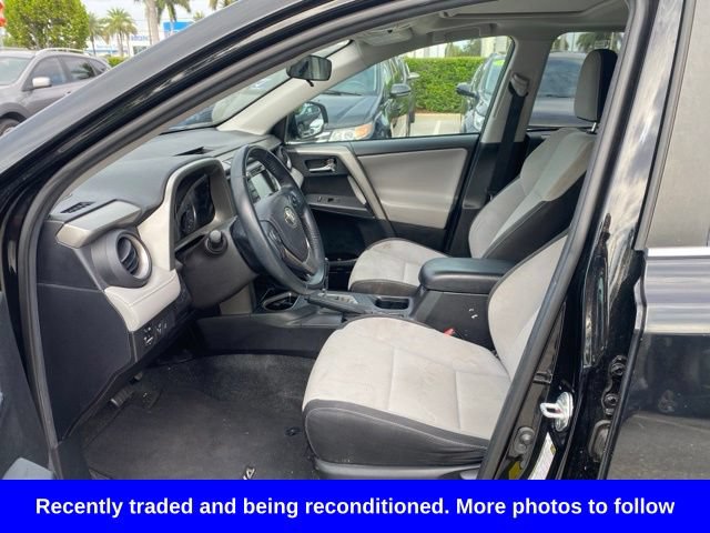 Used 2018 Toyota RAV4 XLE FWD image 7