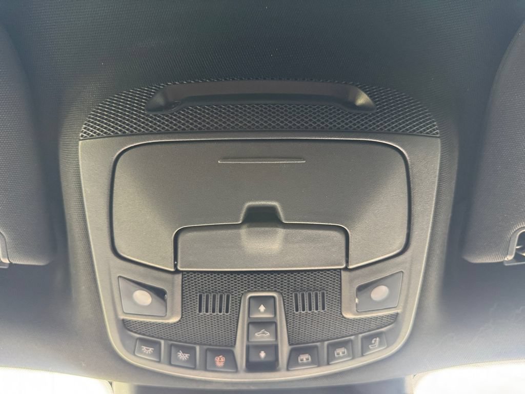 Used 2023 Lincoln Navigator Reserve AWD/4WD image 27