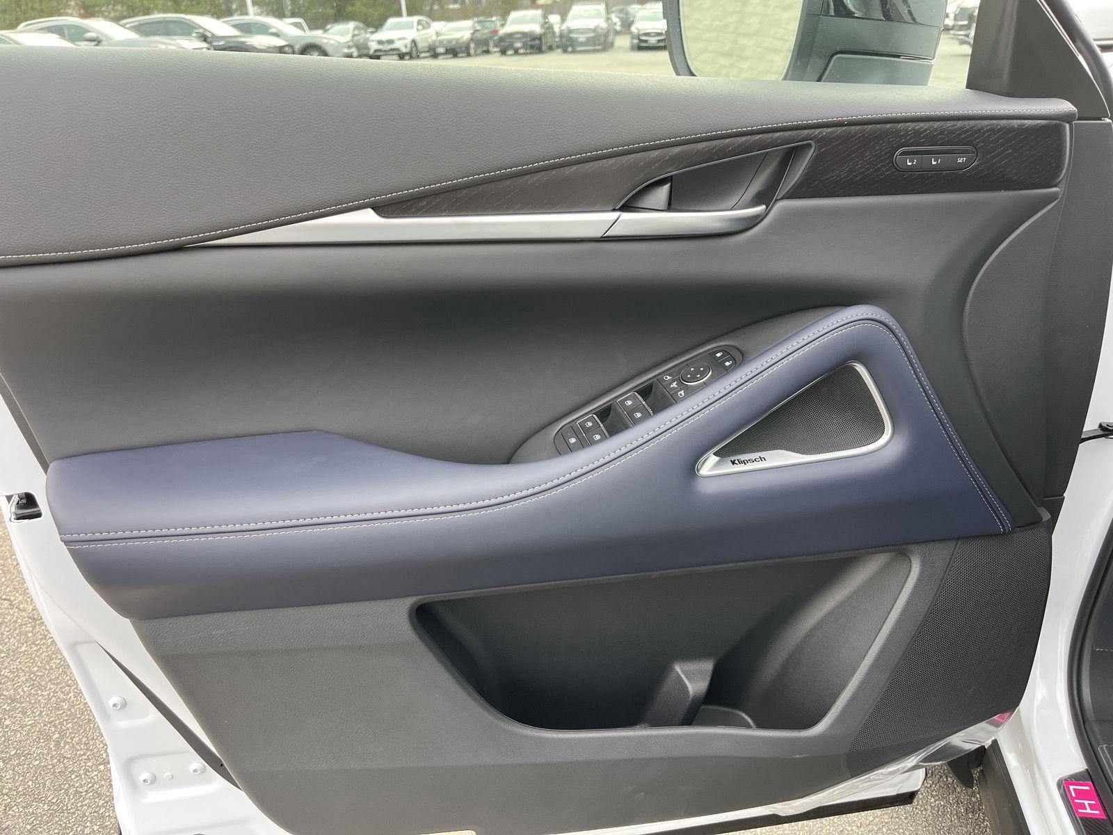 New 2026 INFINITI QX60 Sport w/ Dark Cargo Package image 10