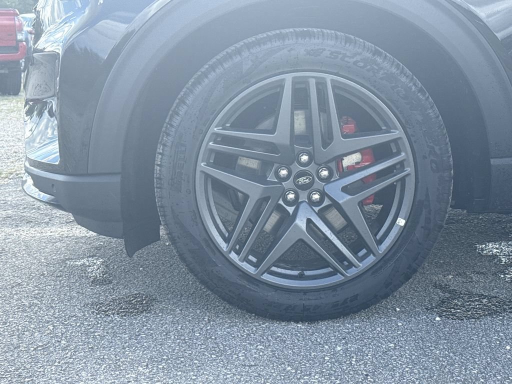 New 2026 Ford Explorer ST w/ Sun And Sound Package AWD/4WD image 9