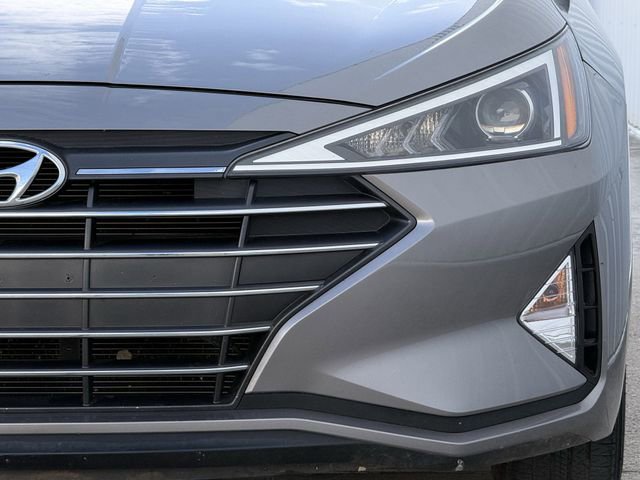 Used 2020 Hyundai Elantra SE w/ Cargo Package (C1) FWD image 8