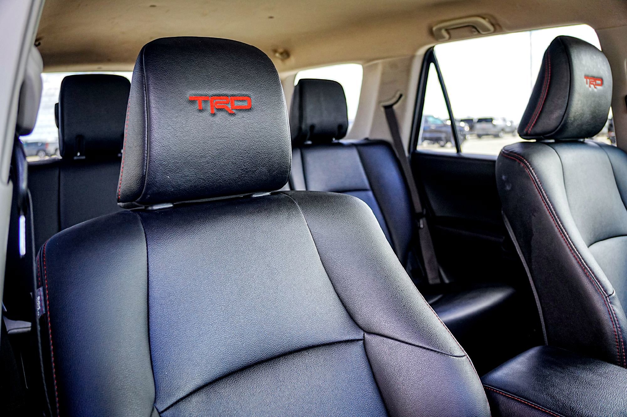 Used 2024 Toyota 4Runner TRD Off-Road Premium image 33