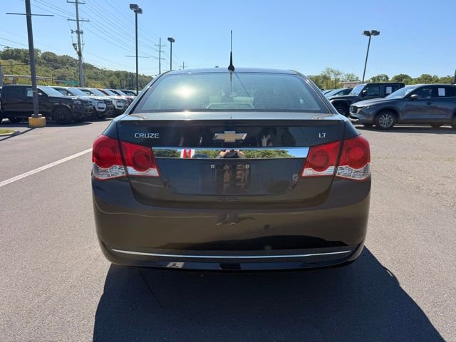 Used 2012 Chevrolet Cruze LT w/ RS Package FWD image 4