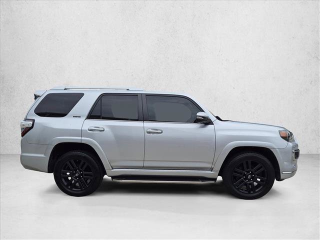 Used 2018 Toyota 4Runner Limited AWD/4WD image 4