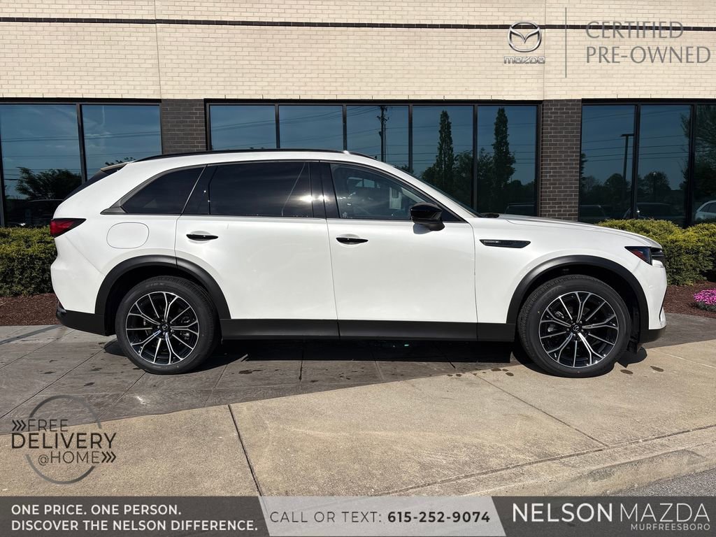 Certified 2025 MAZDA CX-70 Plug-In Hybrid w/ Premium Pkg AWD/4WD image 2