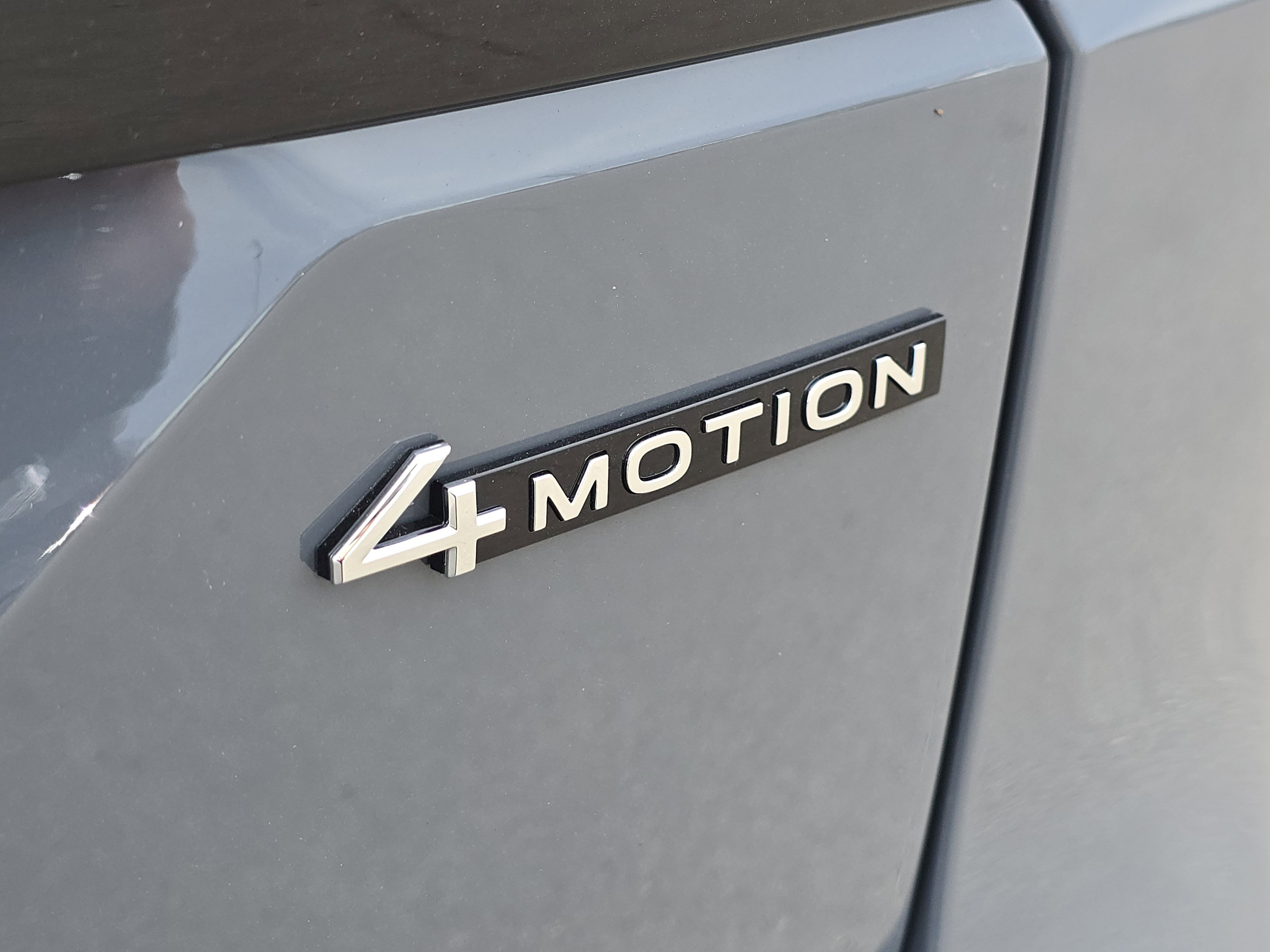 New 2026 Volkswagen Atlas Peak Edition image 10