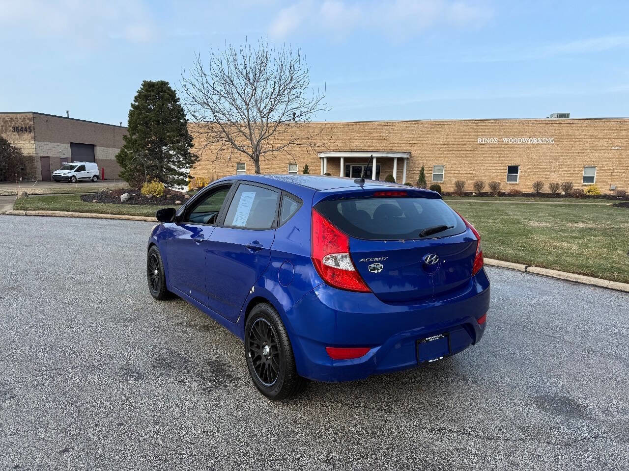 Used 2014 Hyundai Accent GS image 3