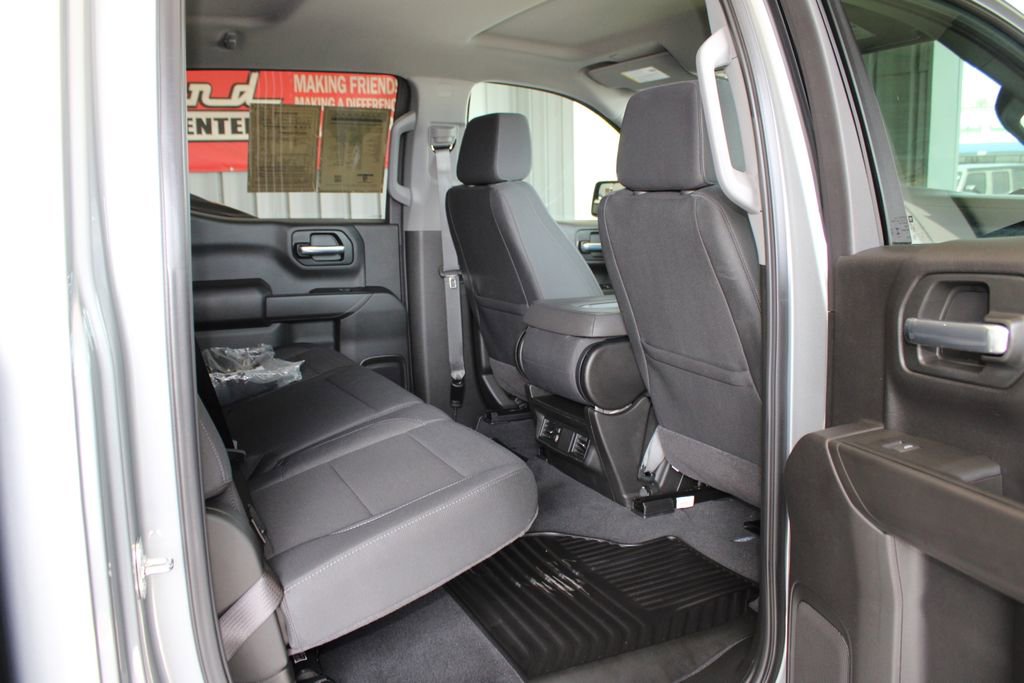 Used 2025 Chevrolet Silverado 1500 Custom Trail Boss AWD/4WD image 50