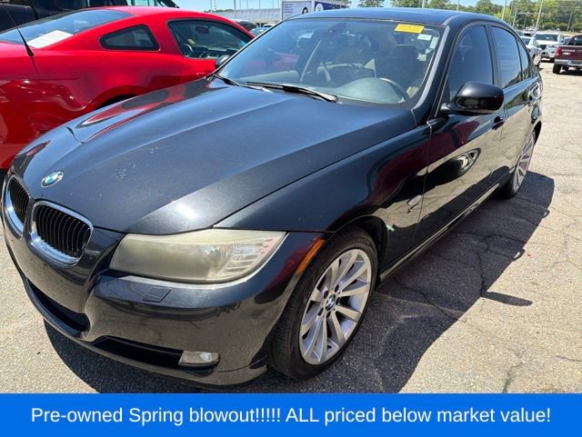 Used 2011 BMW 328i xDrive Sedan AWD/4WD image 2