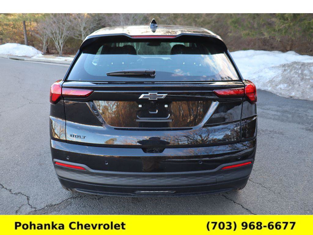 New 2027 Chevrolet Bolt LT image 6