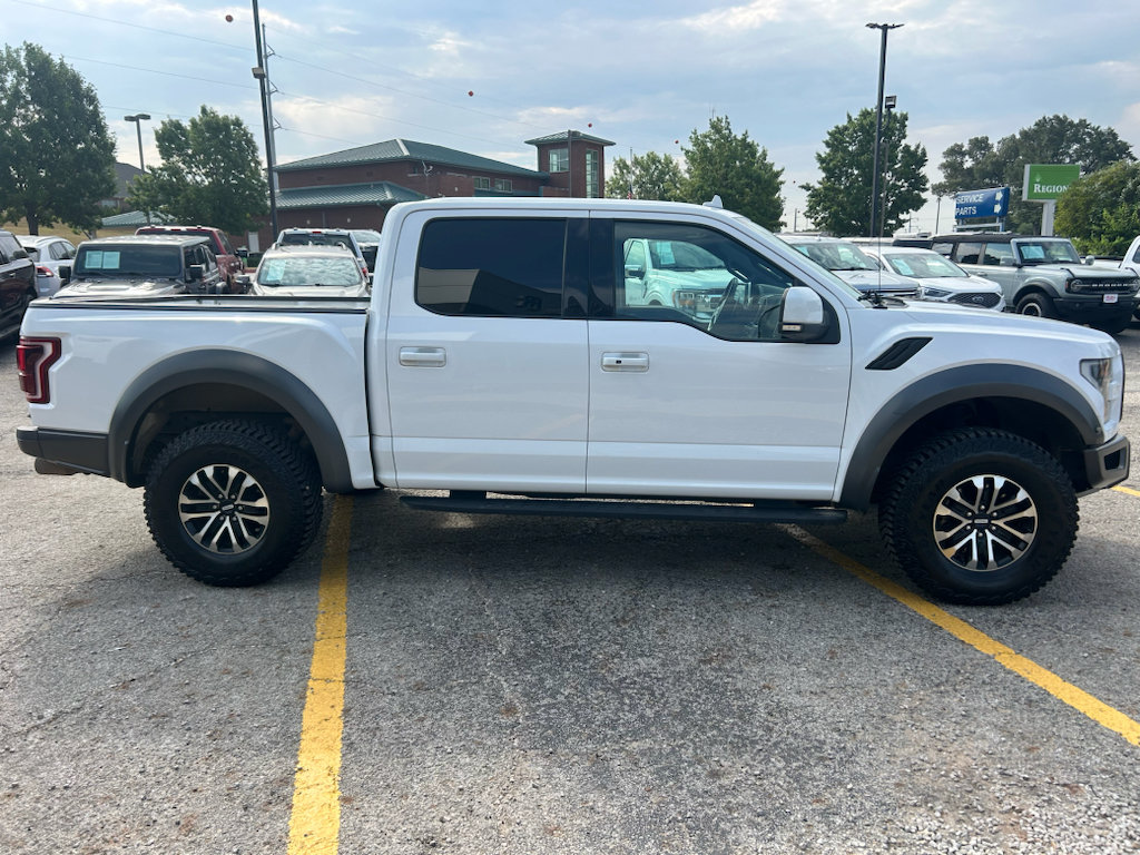 Used 2020 Ford F150 Raptor w/ Equipment Group 802A Luxury AWD/4WD image 4