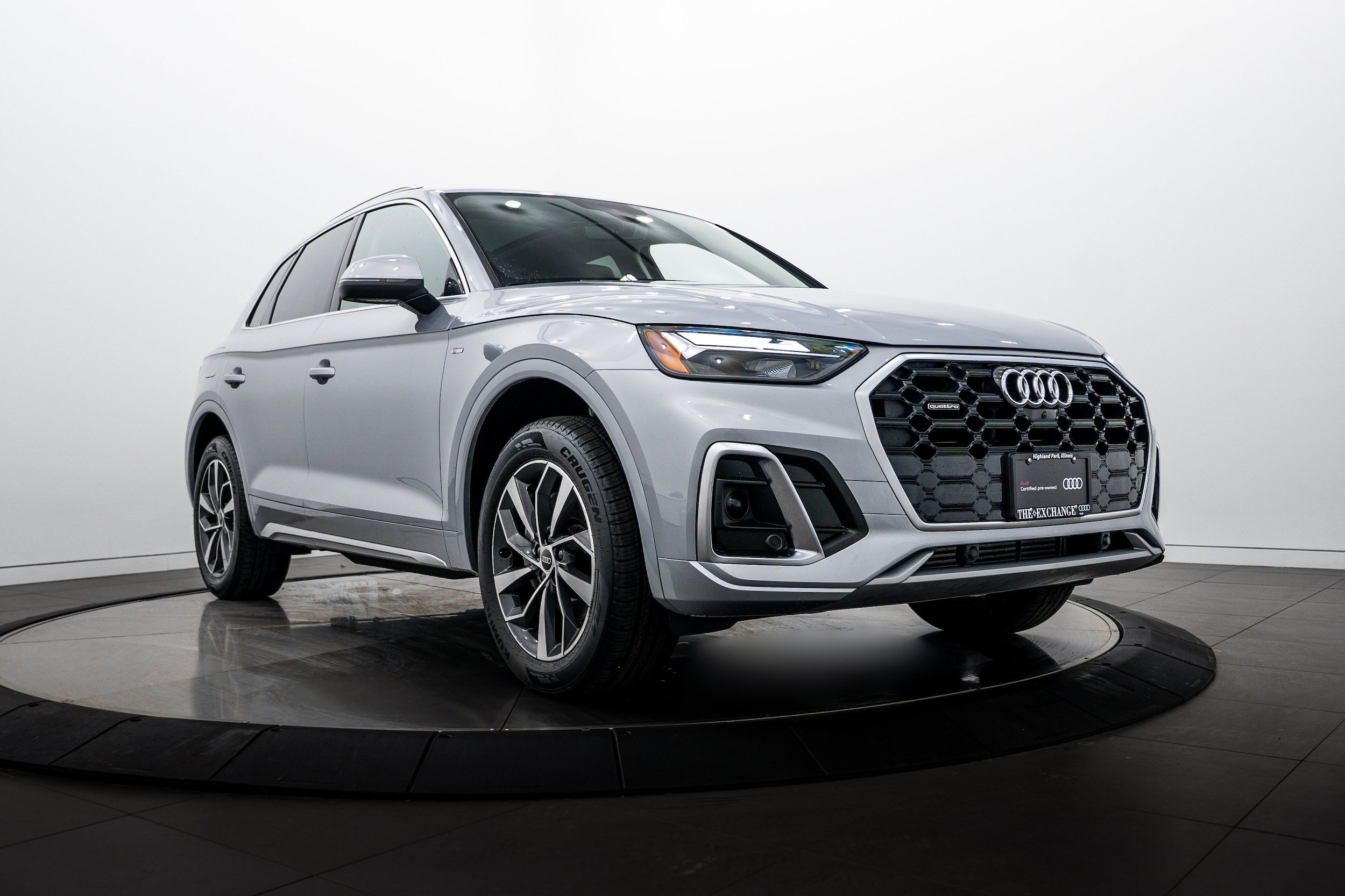 Certified 2023 Audi Q5 2.0T Premium Plus w/ Premium Plus Package AWD/4WD image 1