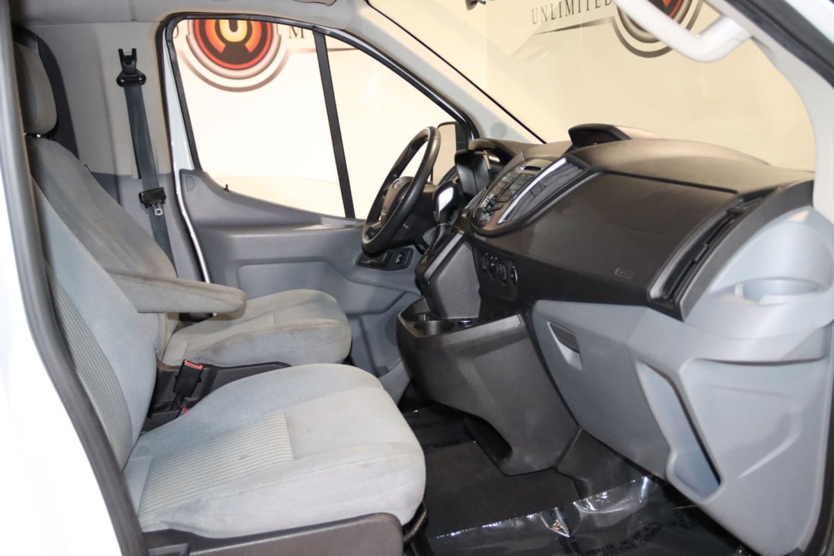 Used 2016 Ford Transit 350 XLT RWD image 54