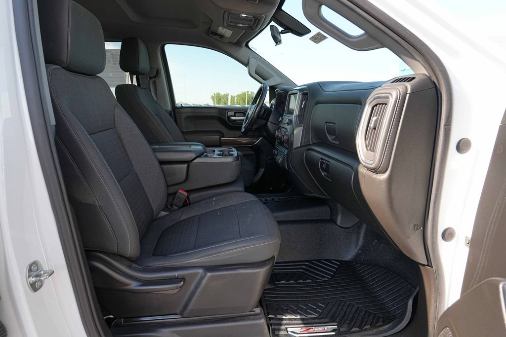 Used 2021 Chevrolet Silverado 1500 RST AWD/4WD image 24