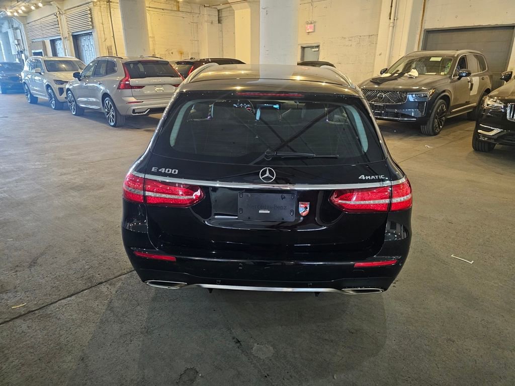 Used 2017 Mercedes-Benz E 400 4MATIC Wagon image 3