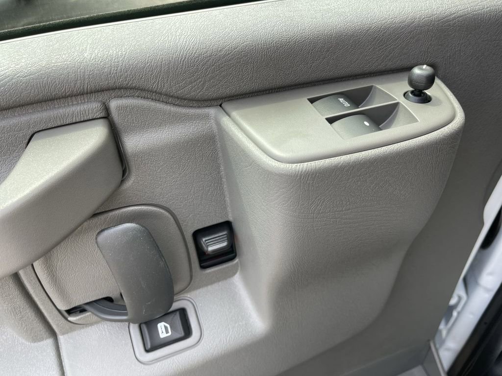 New 2025 Chevrolet Express 2500 w/ Driver Convenience Package RWD image 8