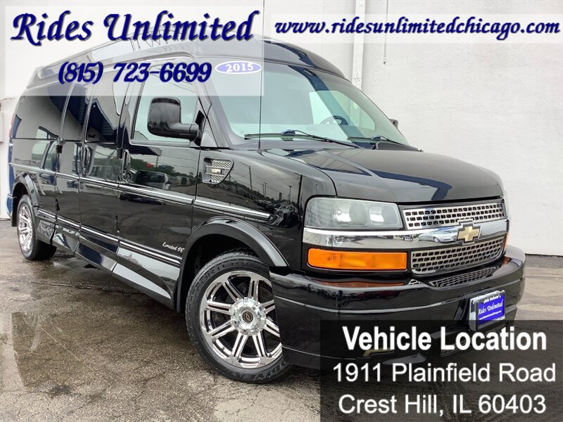Used 2015 Chevrolet Express 2500 Extended RWD image 12