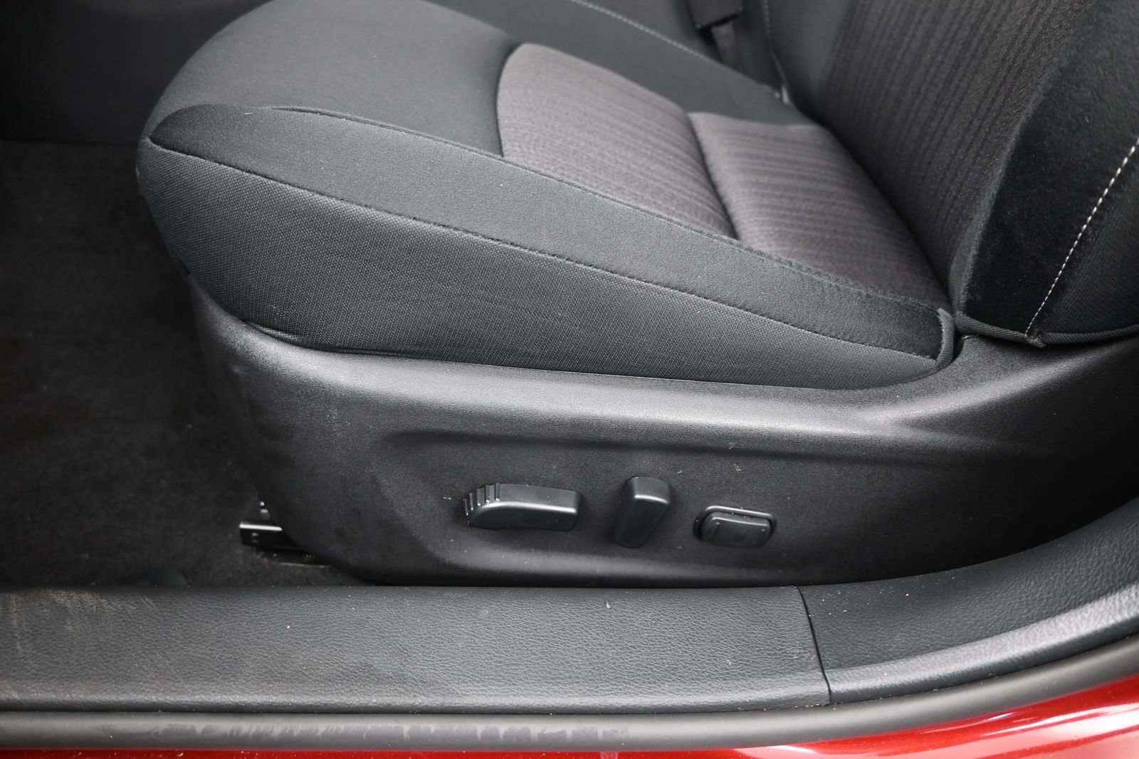Used 2024 Nissan Altima 2.5 SV w/ SV Premium Package FWD image 10
