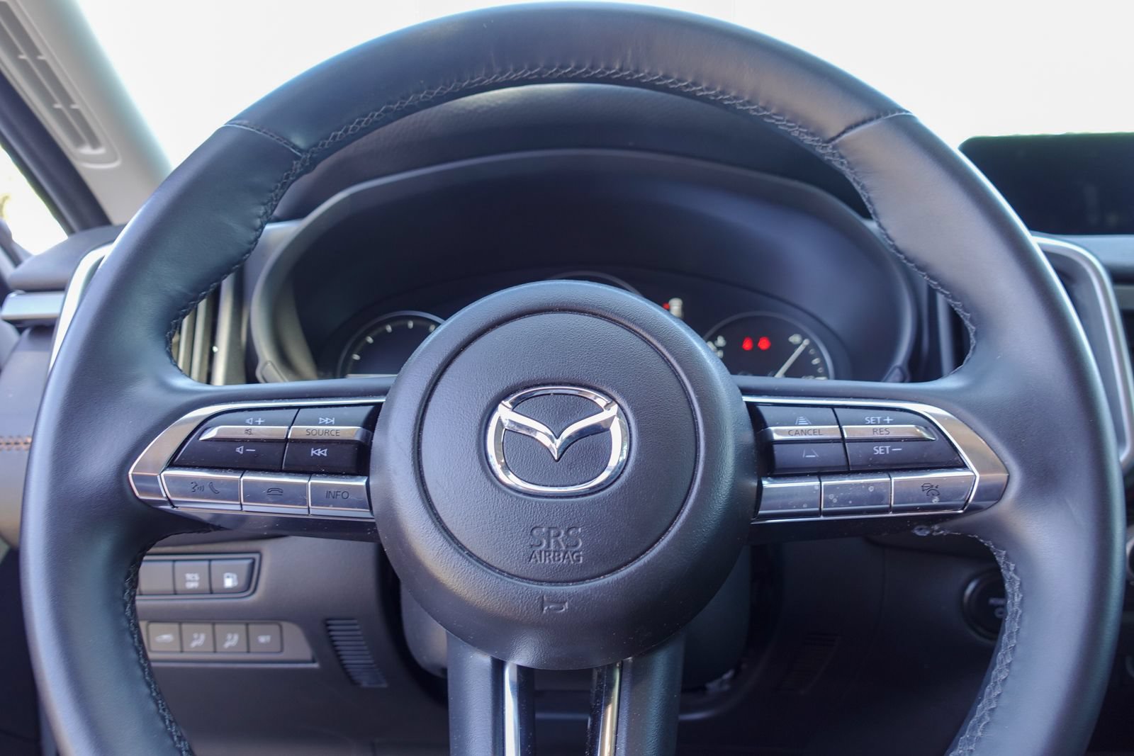 Certified 2025 MAZDA CX-50 AWD 2.5 Hybrid w/ Premium Pkg image 20