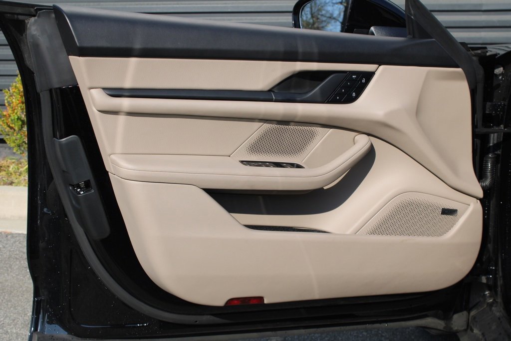 Certified 2024 Porsche Taycan image 15
