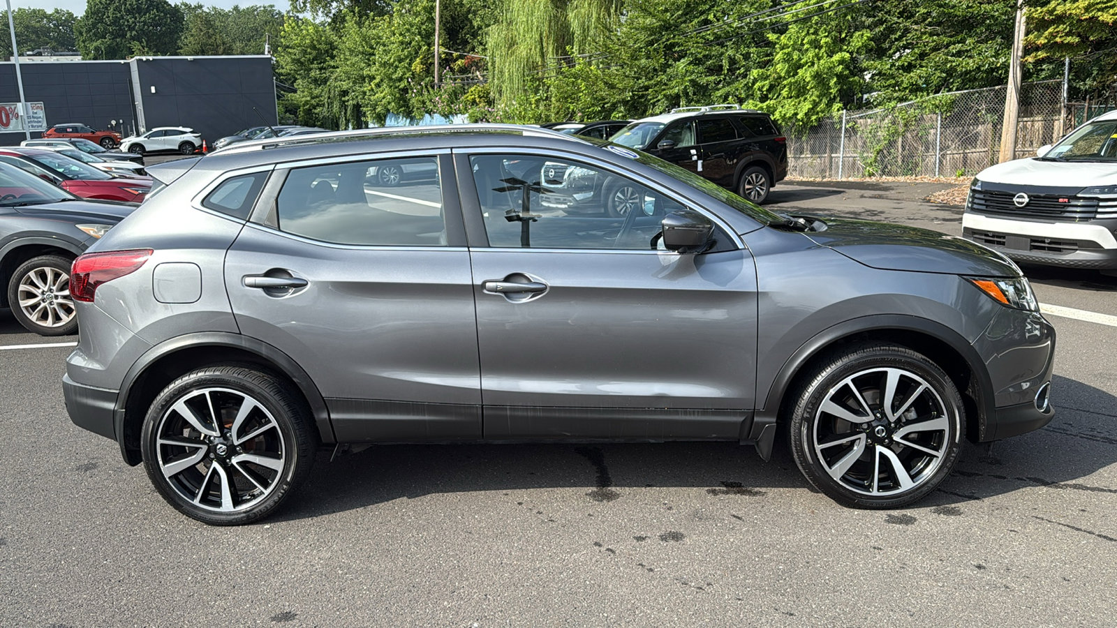 Used 2019 Nissan Rogue Sport SL image 27