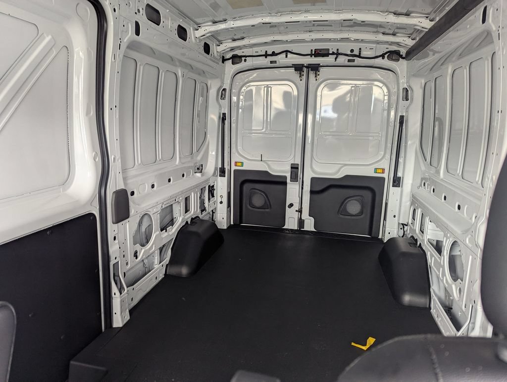New 2024 Ford Transit 250 148 Medium Roof Extended AWD image 12