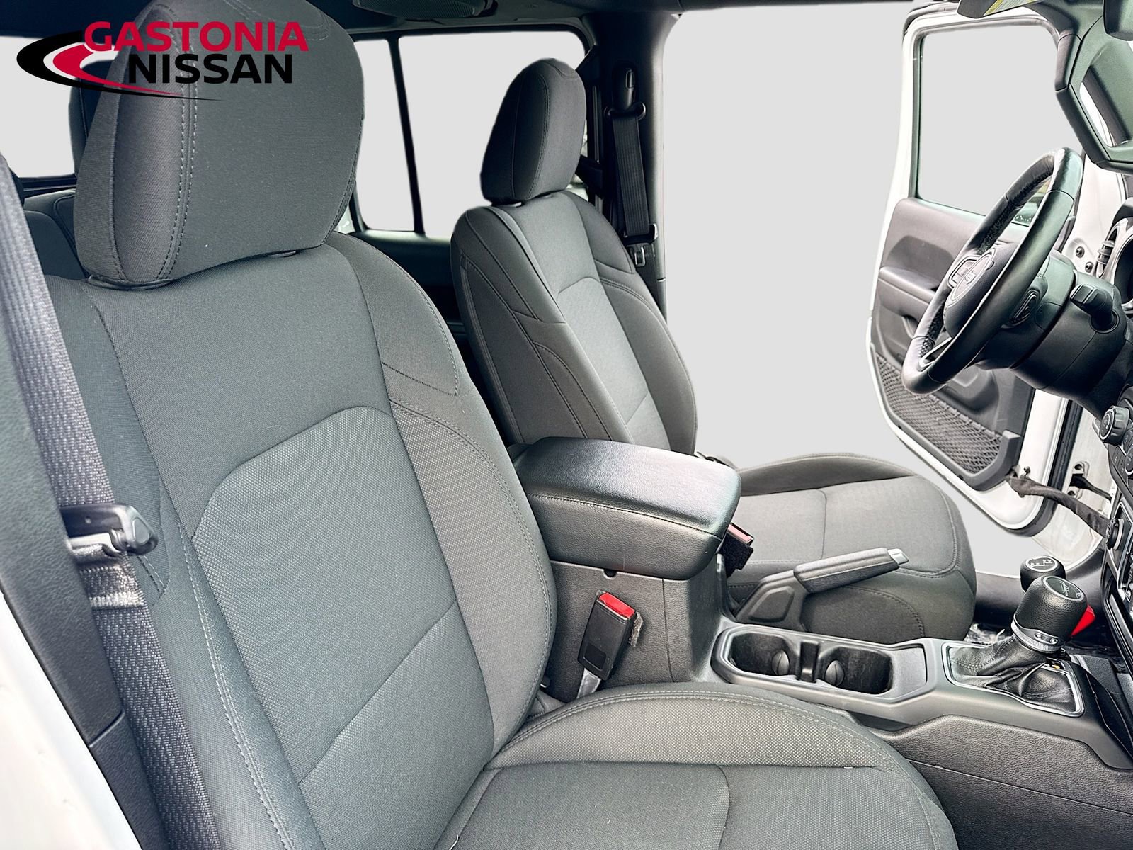 Used 2021 Jeep Gladiator Willys image 37