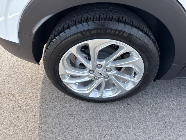 New 2027 Chevrolet Bolt LT image 11