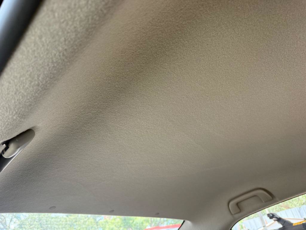 Used 2013 Toyota Corolla L FWD image 34