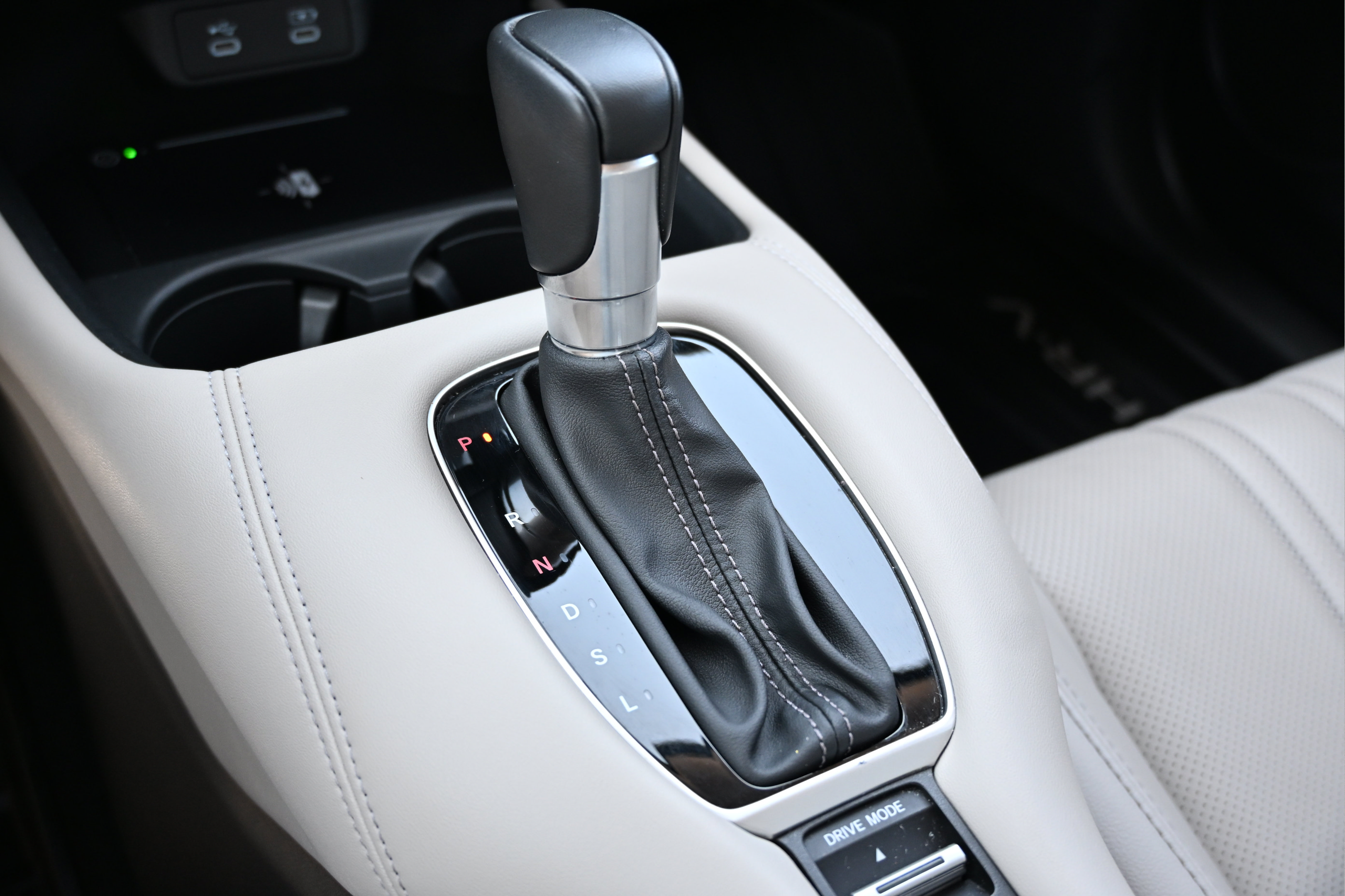 Certified 2026 Honda HR-V EX-L image 18