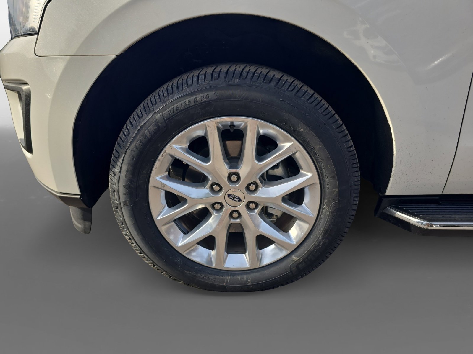 Used 2021 Ford Expedition Max XLT image 9