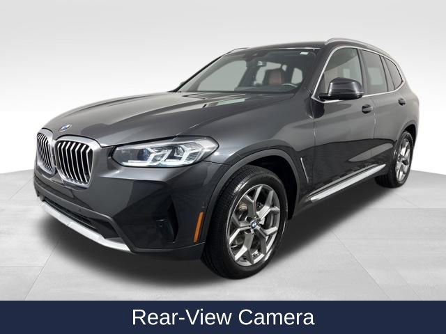 Used 2023 BMW X3 xDrive30i image 5