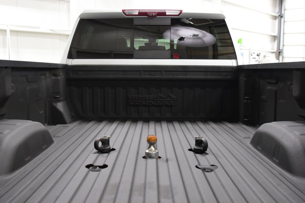 Used 2022 Chevrolet Silverado 3500 High Country w/ LPO, Hitch Package AWD/4WD image 28