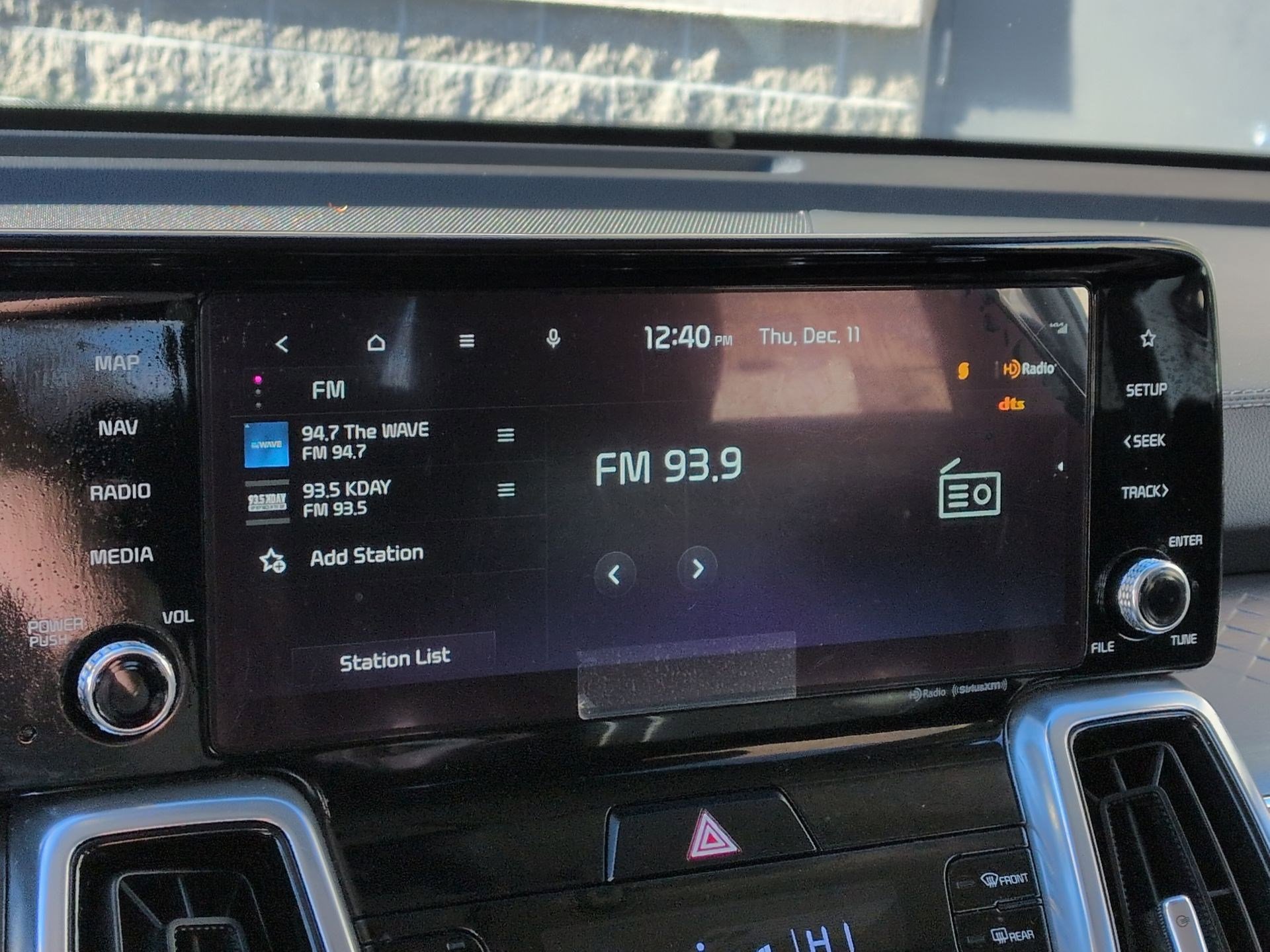 Used 2023 Kia Sorento SX image 13